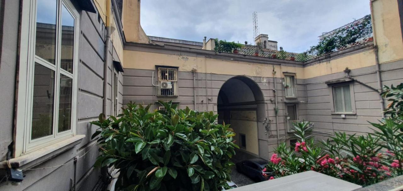 Le Vie Del Centro - B&B Napoli Bagian luar foto