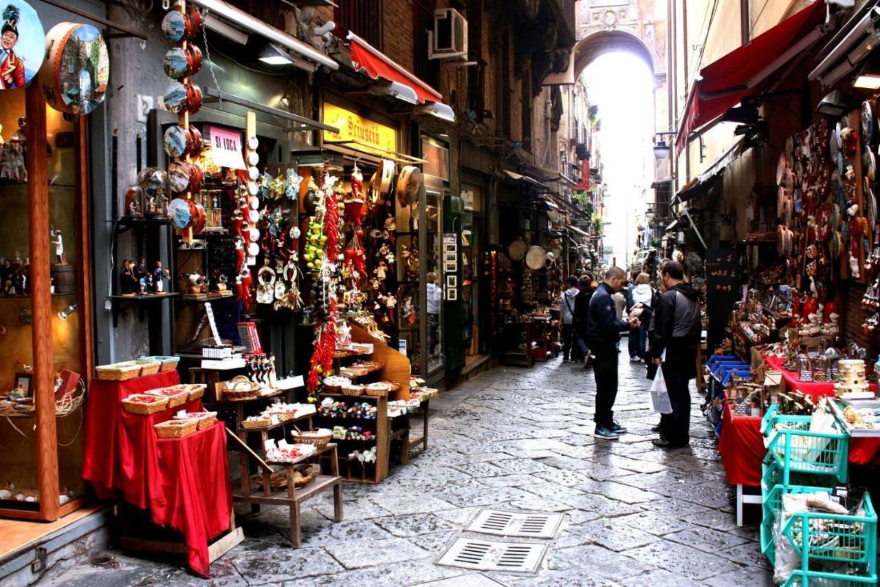 Le Vie Del Centro - B&B Napoli Bagian luar foto